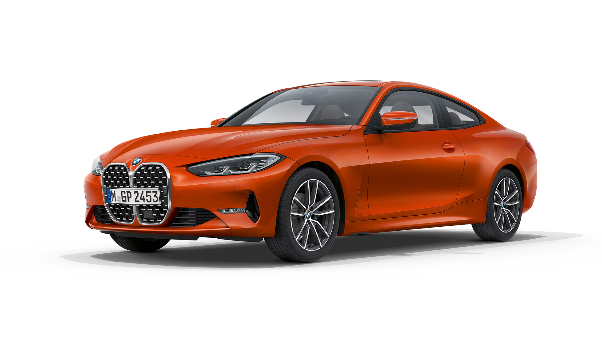 BMW 4 Series Coupé G22 2020 Basic equipment Sunset Orange metallic three-quarter front view